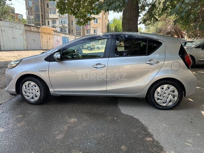 Toyota Aqua 2018, 57,000 km - 1.5 l - Bakı