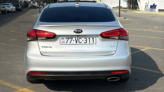 Kia Forte 2017, 95,000 km - 2.0 l - Bakı