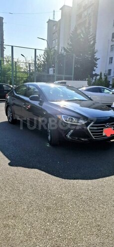 Hyundai Elantra 2017, 136,794 km - 2.0 л - Bakı