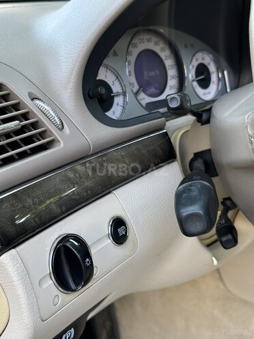 Mercedes E 320 2002, 282,000 km - 3.2 л - Bakı