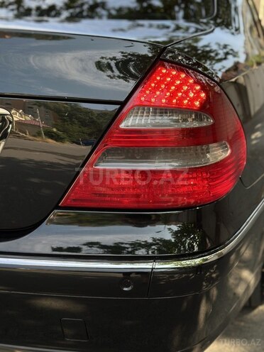 Mercedes E 320 2002, 282,000 km - 3.2 л - Bakı