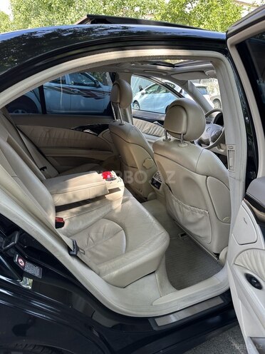 Mercedes E 320 2002, 282,000 km - 3.2 л - Bakı
