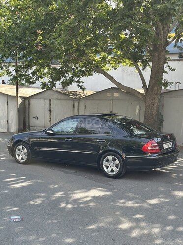 Mercedes E 320 2002, 282,000 km - 3.2 л - Bakı