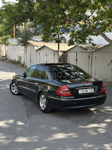 Mercedes E 320 2002, 282,000 km - 3.2 л - Bakı