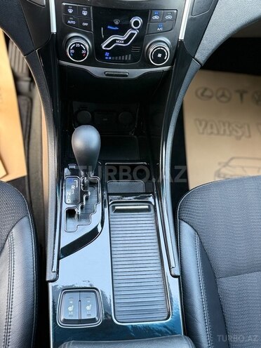 Hyundai Sonata 2011, 200,000 km - 2.4 l - Bakı