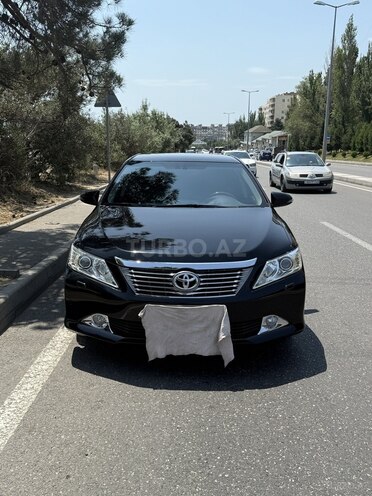 Toyota Camry-1