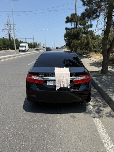 Toyota Camry-6