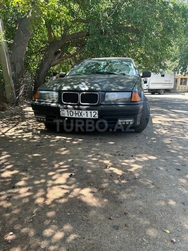 BMW 318 1995, 180,000 km - 1.8 l - Bakı