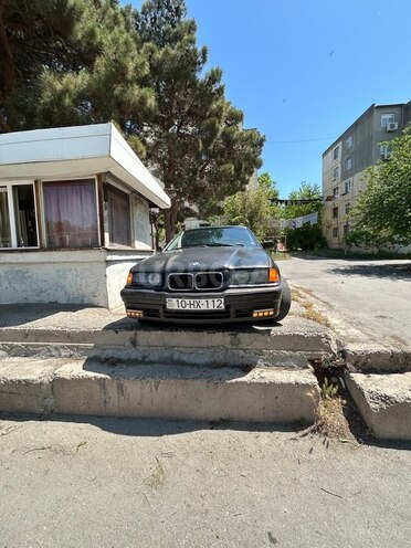 BMW 318 1995, 180,000 km - 1.8 l - Bakı
