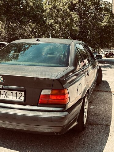 BMW 318 1995, 180,000 km - 1.8 l - Bakı