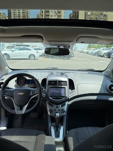 Chevrolet Aveo-9