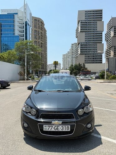 Chevrolet Aveo-1