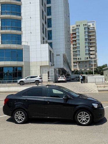 Chevrolet Aveo-2