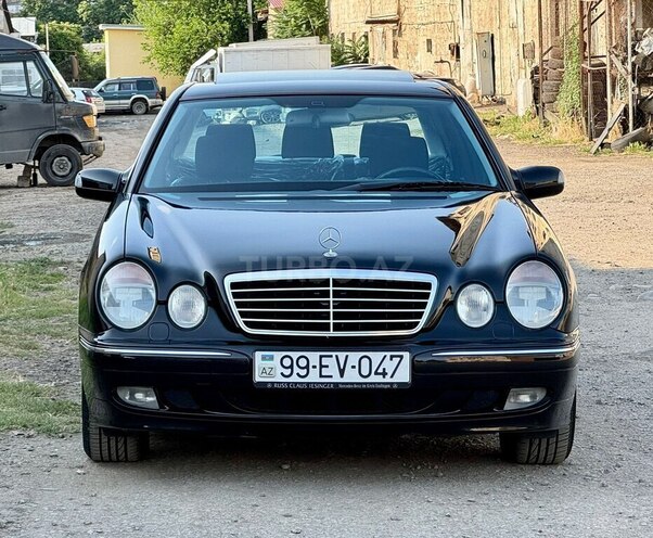 Mercedes E 280 2001, 262,300 km - 2.8 l - Gəncə