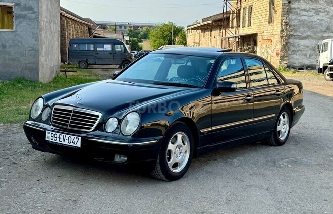 Mercedes E 280 2001, 262,300 km - 2.8 l - Gəncə
