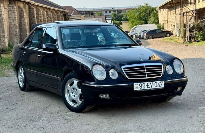 Mercedes E 280 2001, 262,300 km - 2.8 l - Gəncə