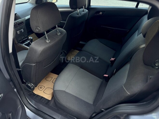 Opel Astra 2006, 220,000 km - 1.4 l - Gəncə