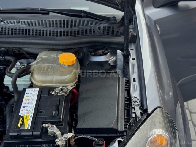 Opel Astra 2006, 220,000 km - 1.4 l - Gəncə