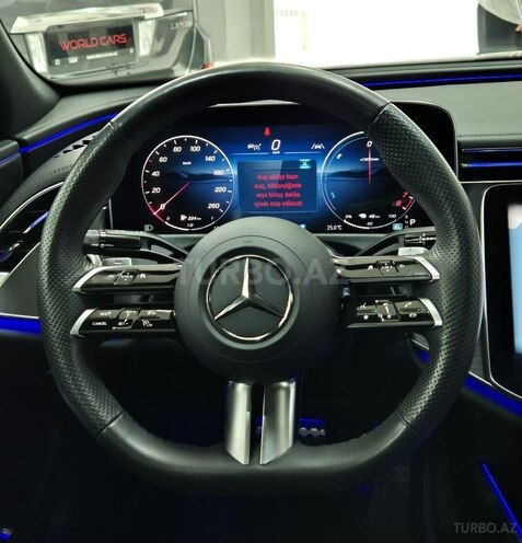 Mercedes E 300 e 2023, 17,000 km - 2.0 л - Bakı