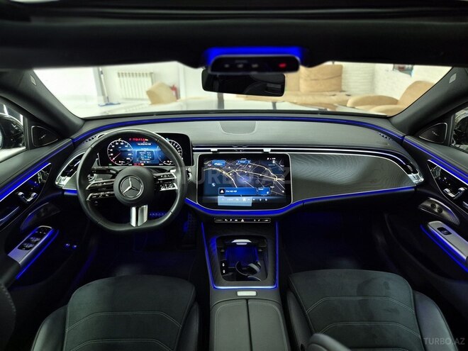 Mercedes E 300 e 2023, 17,000 km - 2.0 л - Bakı