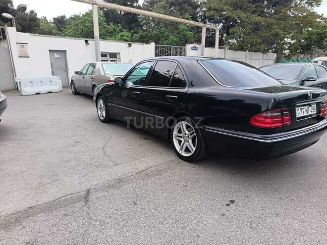 Mercedes E 240 2000, 380,000 km - 2.6 л - Bakı