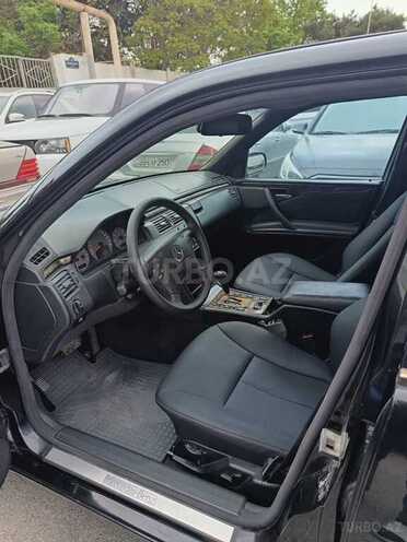 Mercedes E 240 2000, 380,000 km - 2.6 л - Bakı