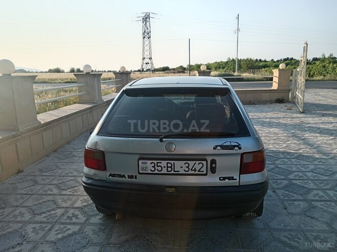 Opel Astra 1993, 454,200 km - 1.6 l - Qazax
