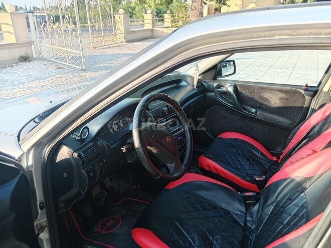 Opel Astra 1993, 454,200 km - 1.6 l - Qazax