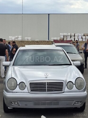 Mercedes E 230 1995, 370,000 km - 2.3 l - Bakı
