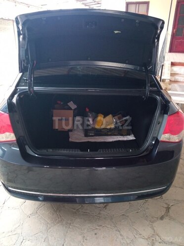 Chevrolet Cruze 2014, 92,000 km - 1.4 л - Şirvan