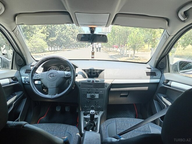 Opel Astra 2006, 300,000 km - 1.4 l - Sumqayıt