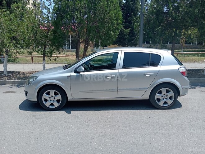 Opel Astra 2006, 300,000 km - 1.4 l - Sumqayıt