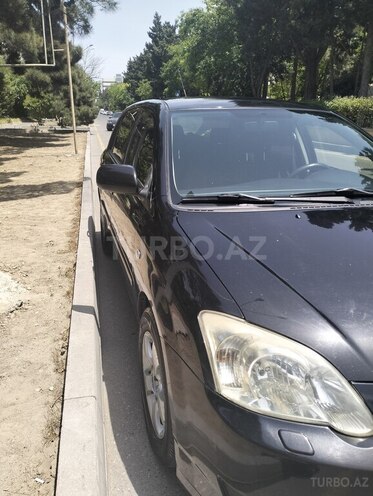 Toyota Corolla 2005, 291,000 km - 1.4 l - Bakı