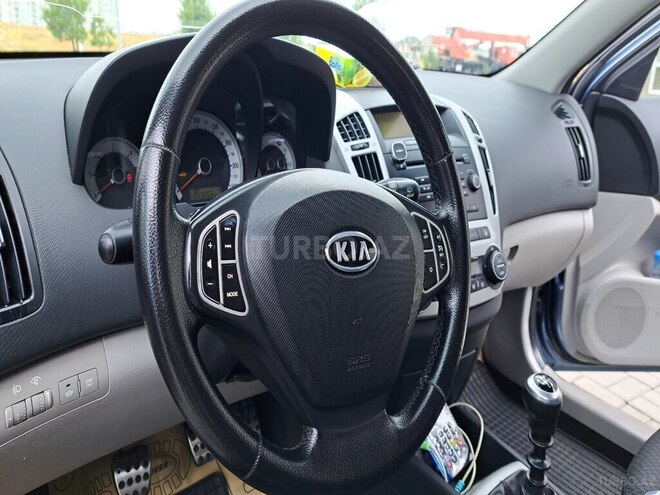 Kia  2008, 253,000 km - 1.6 l - Bakı