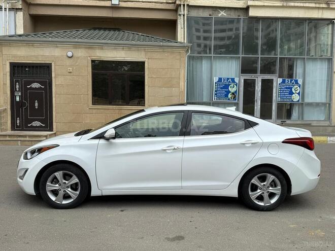 Hyundai Elantra 2015, 165,537 km - 1.8 l - Bakı
