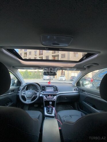 Hyundai Elantra 2017, 102,998 km - 2.0 l - Bakı