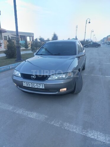 Opel Vectra 1997, 340,000 km - 1.6 l - Sumqayıt
