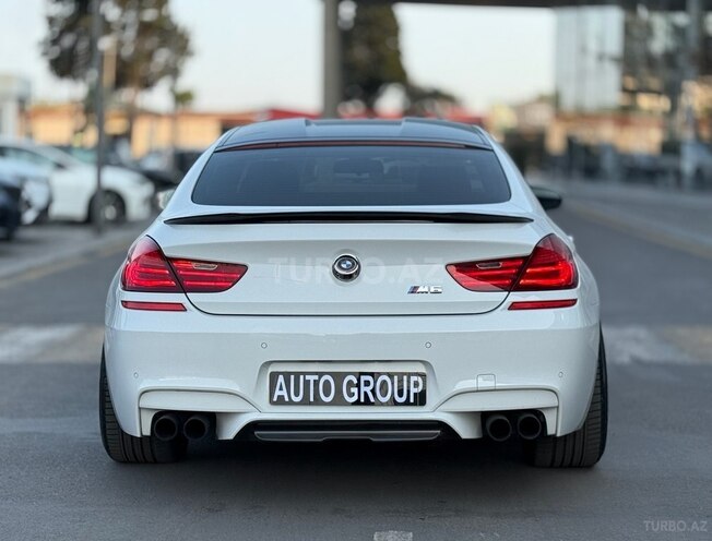 BMW M6 2014, 70,000 km - 4.4 l - Bakı