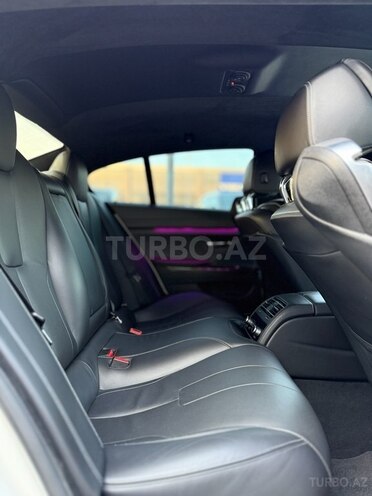 BMW M6 2014, 70,000 km - 4.4 l - Bakı