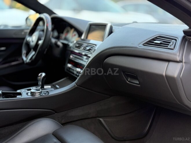 BMW M6 2014, 70,000 km - 4.4 l - Bakı