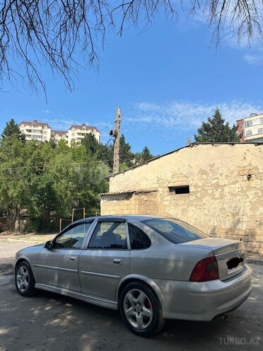 Opel Vectra 1999, 373,408 km - 1.8 l - Sumqayıt
