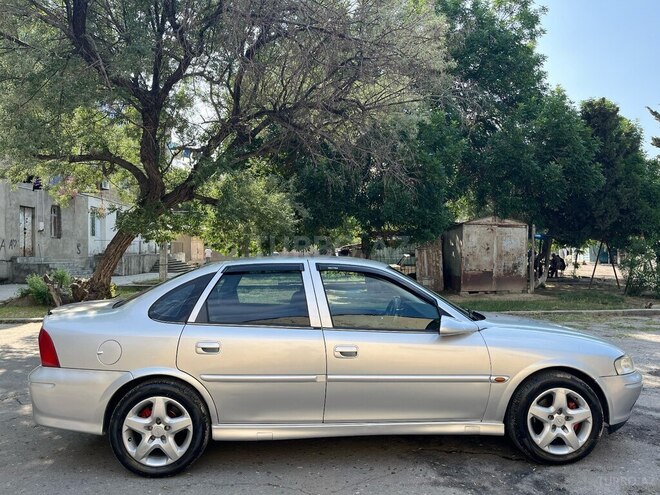 Opel Vectra 1999, 373,408 km - 1.8 l - Sumqayıt