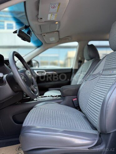 Nissan Pathfinder-13