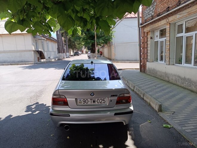 BMW 525 2003, 403,000 km - 2.5 l - Bakı