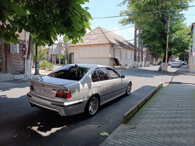 BMW 525 2003, 403,000 km - 2.5 l - Bakı