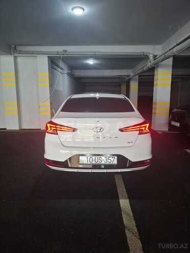 Hyundai Elantra 2019, 90,000 km - 2.0 l - Bakı