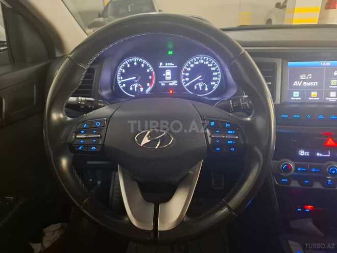 Hyundai Elantra 2019, 90,000 km - 2.0 l - Bakı