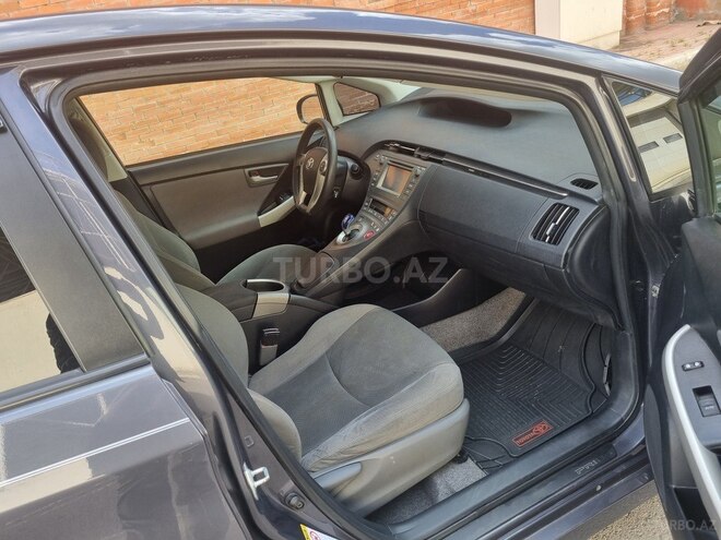 Toyota Prius 2011, 205,000 km - 1.8 l - Gəncə