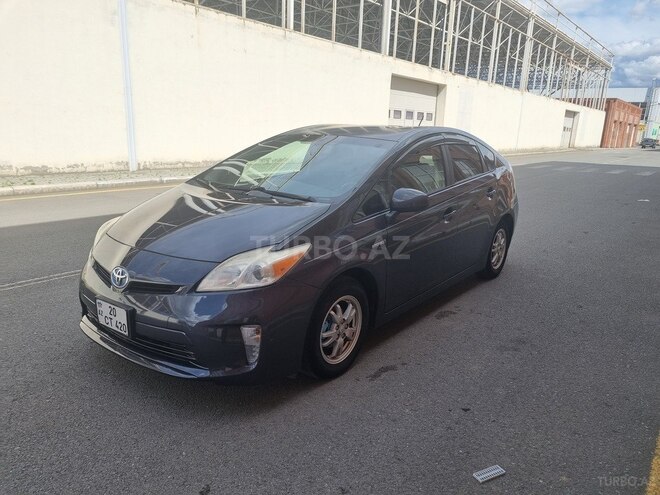 Toyota Prius 2011, 205,000 km - 1.8 l - Gəncə