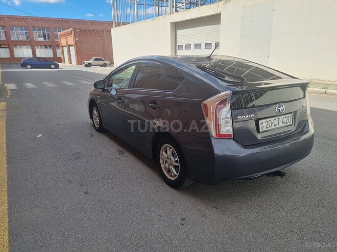 Toyota Prius 2011, 205,000 km - 1.8 l - Gəncə